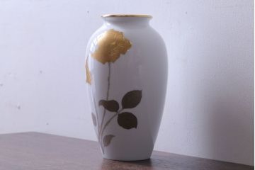 アンティーク雑貨　中古　大倉陶園(おおくらとうえん)　金蝕バラ　23cm花器