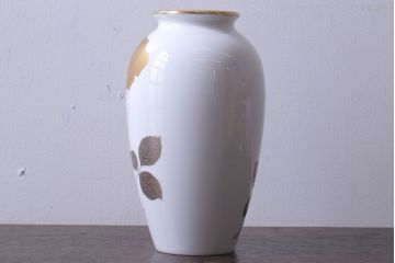 アンティーク雑貨　中古　大倉陶園(おおくらとうえん)　金蝕バラ　23cm花器