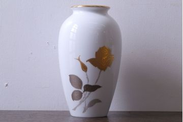 アンティーク雑貨　中古　大倉陶園(おおくらとうえん)　金蝕バラ　23cm花器