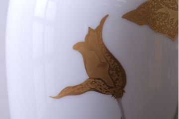 アンティーク雑貨　中古　大倉陶園(おおくらとうえん)　金蝕バラ　23cm花器