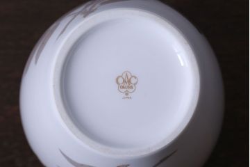 アンティーク雑貨　中古　大倉陶園(おおくらとうえん)　金蝕バラ　23cm花器