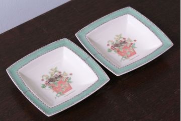 アンティーク雑貨　イギリスWedgwood(ウェッジウッド)　SARAH'S GARDEN(サラズガーデン)　角皿2枚セット(洋食器)