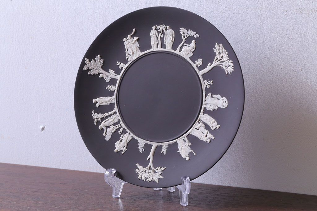 アンティーク雑貨　中古　イギリスWedgwood(ウェッジウッド)　ジャスパー　ブラックプレート(洋食器)