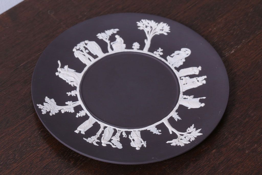 アンティーク雑貨　中古　イギリスWedgwood(ウェッジウッド)　ジャスパー　ブラックプレート(洋食器)