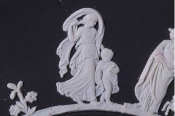 アンティーク雑貨　中古　イギリスWedgwood(ウェッジウッド)　ジャスパー　ブラックプレート(洋食器)