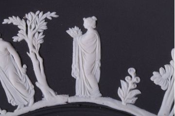 アンティーク雑貨　中古　イギリスWedgwood(ウェッジウッド)　ジャスパー　ブラックプレート(洋食器)