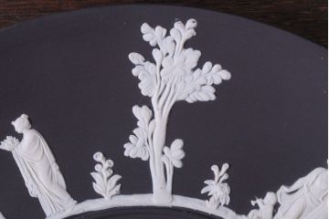 アンティーク雑貨　中古　イギリスWedgwood(ウェッジウッド)　ジャスパー　ブラックプレート(洋食器)