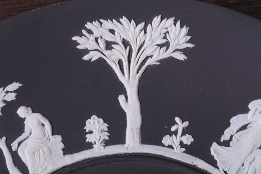 アンティーク雑貨　中古　イギリスWedgwood(ウェッジウッド)　ジャスパー　ブラックプレート(洋食器)