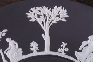 アンティーク雑貨　中古　イギリスWedgwood(ウェッジウッド)　ジャスパー　ブラックプレート(洋食器)