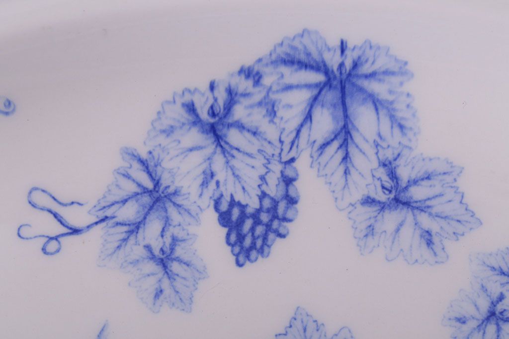 アンティーク雑貨　イギリスWedgwood(ウェッジウッド)　オーバルプレート(平皿)(洋食器)