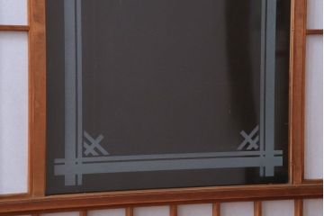  和製アンティーク　腰板黒柿材!デザインガラス入りの古い雪見障子戸2枚セット(2)(引き戸、擦り上げ障子戸、擦上障子戸)