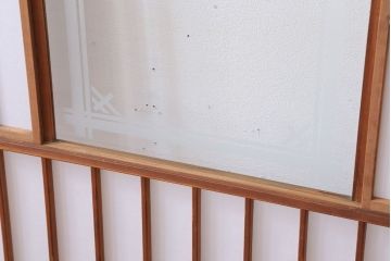  和製アンティーク　腰板黒柿材!デザインガラス入りの古い雪見障子戸2枚セット(2)(引き戸、擦り上げ障子戸、擦上障子戸)