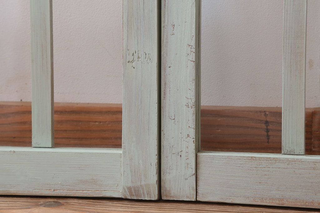 アンティーク　ミントグリーンペイントのガラス戸2枚セット(窓)(1)