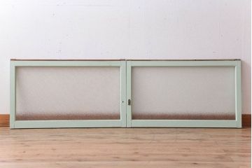 アンティーク　ダイヤガラス入り!ミントグリーンペイントのガラス戸2枚セット(窓)(2)