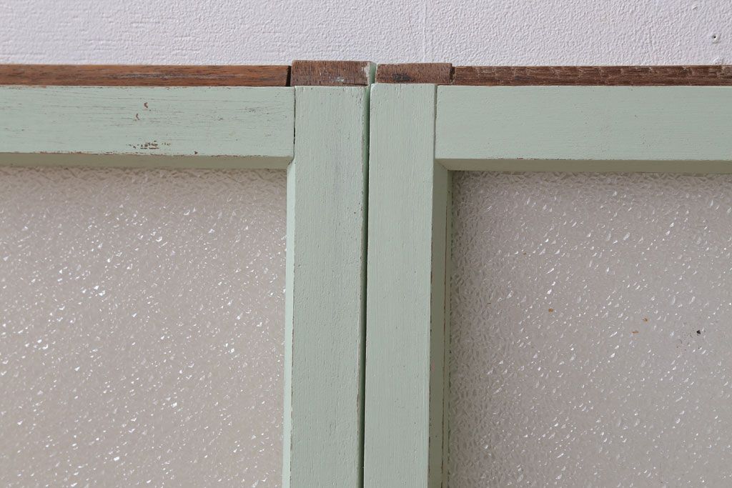 アンティーク　ダイヤガラス入り!ミントグリーンペイントのガラス戸2枚セット(窓)(2)