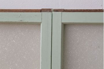 アンティーク　ダイヤガラス入り!ミントグリーンペイントのガラス戸2枚セット(窓)(2)