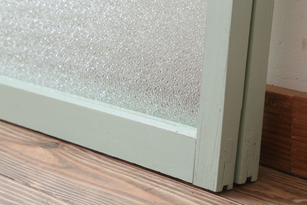 アンティーク　ダイヤガラス入り!ミントグリーンペイントのガラス戸2枚セット(窓)(2)