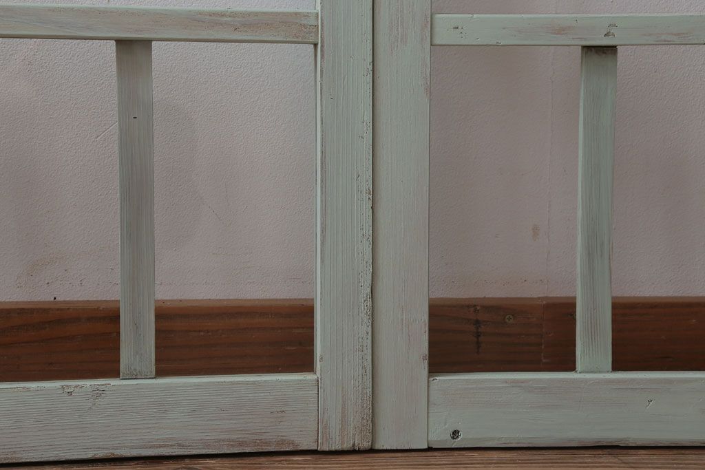 アンティーク　ミントグリーンペイントのガラス戸2枚セット(窓)(2)