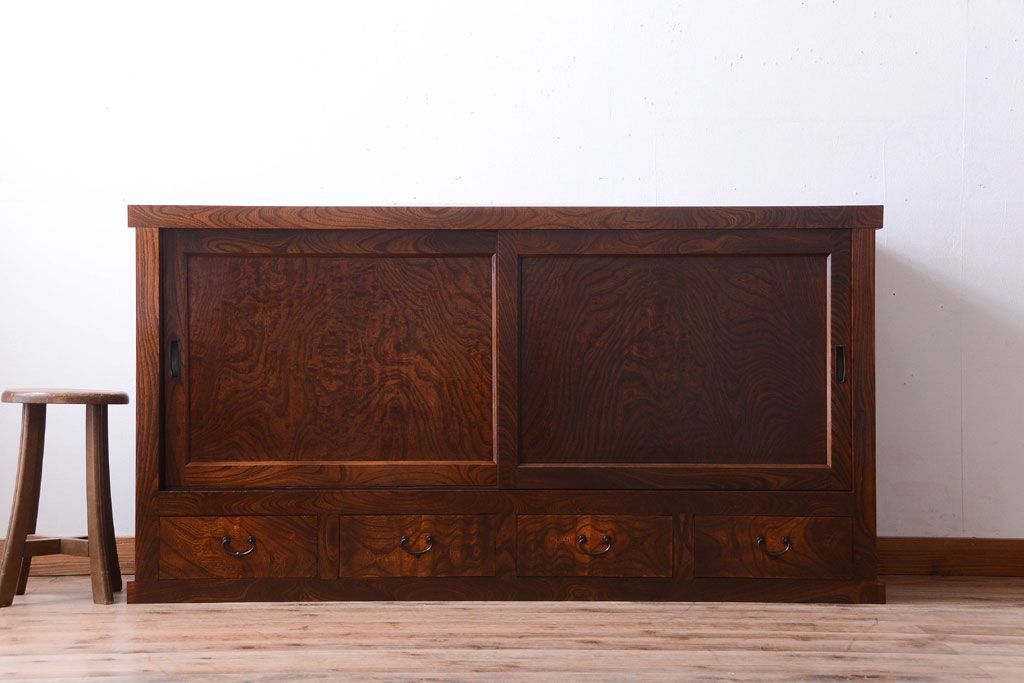 アンティーク家具　古民具・骨董　米沢地方　前面欅玉杢材!時代箪笥サイドボード(水屋箪笥)(1)