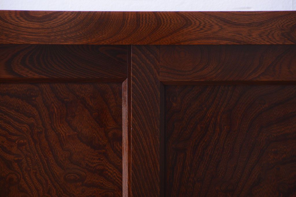 アンティーク家具　古民具・骨董　米沢地方　前面欅玉杢材!時代箪笥サイドボード(水屋箪笥)(1)