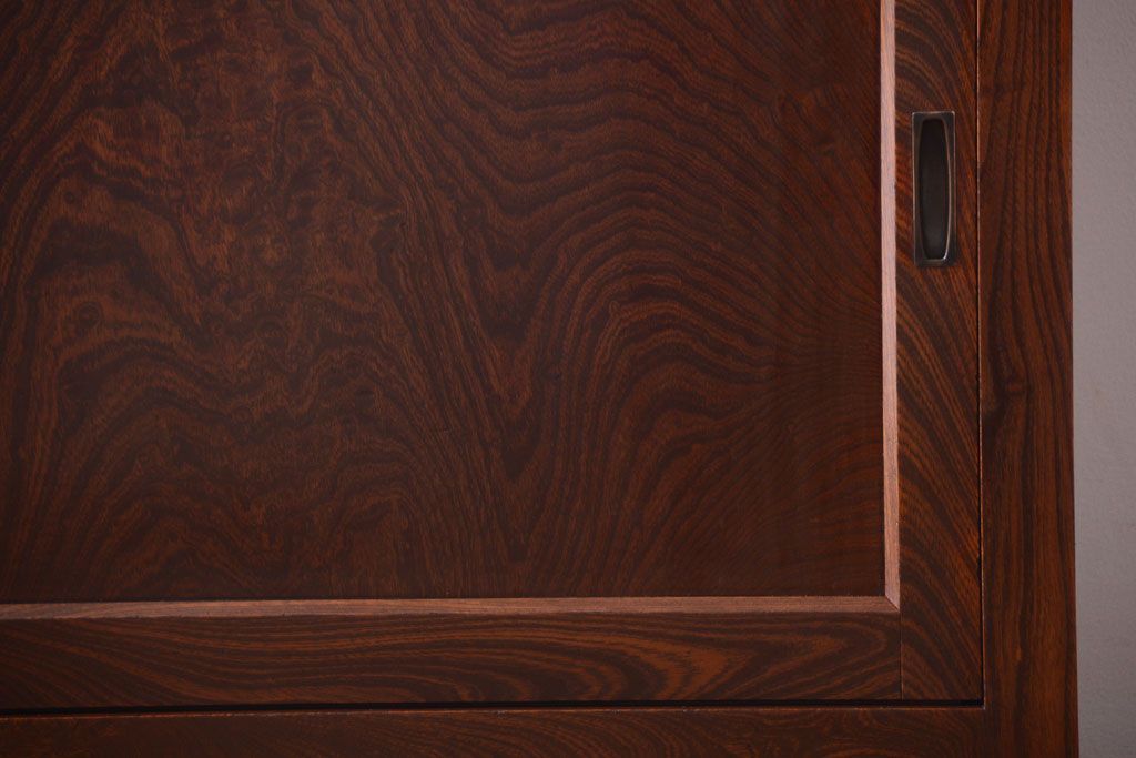 アンティーク家具　古民具・骨董　米沢地方　前面欅玉杢材!時代箪笥サイドボード(水屋箪笥)(1)