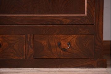 アンティーク家具　古民具・骨董　米沢地方　前面欅玉杢材!時代箪笥サイドボード(水屋箪笥)(1)