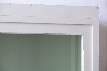 アンティーク家具　アンティークペイント　モールガラス入り!脚付き重ね収納棚(食器棚)