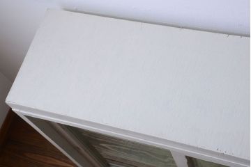 アンティーク家具　アンティークペイント　モールガラス入り!脚付き重ね収納棚(食器棚)