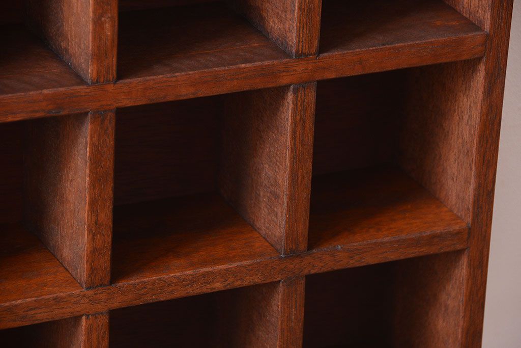 アンティーク家具　和製アンティーク　3×3　古い木製の壁掛けマス目棚(小)(1)