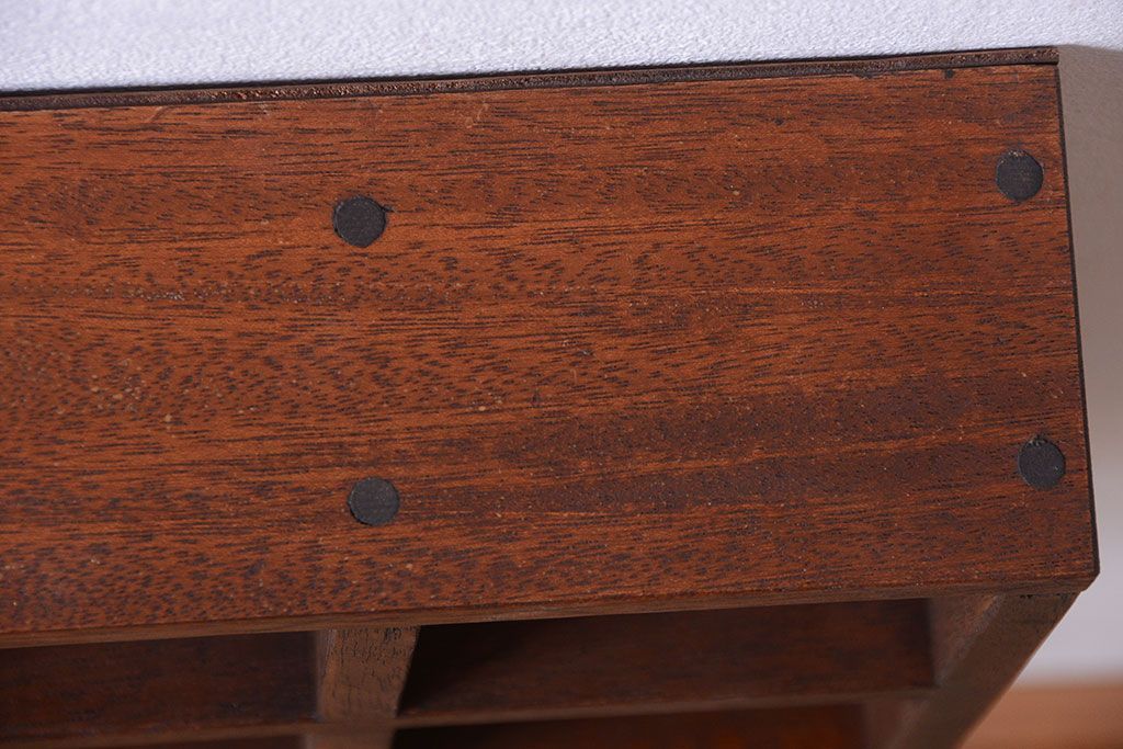 アンティーク家具　和製アンティーク　3×3　古い木製の壁掛けマス目棚(小)(2)