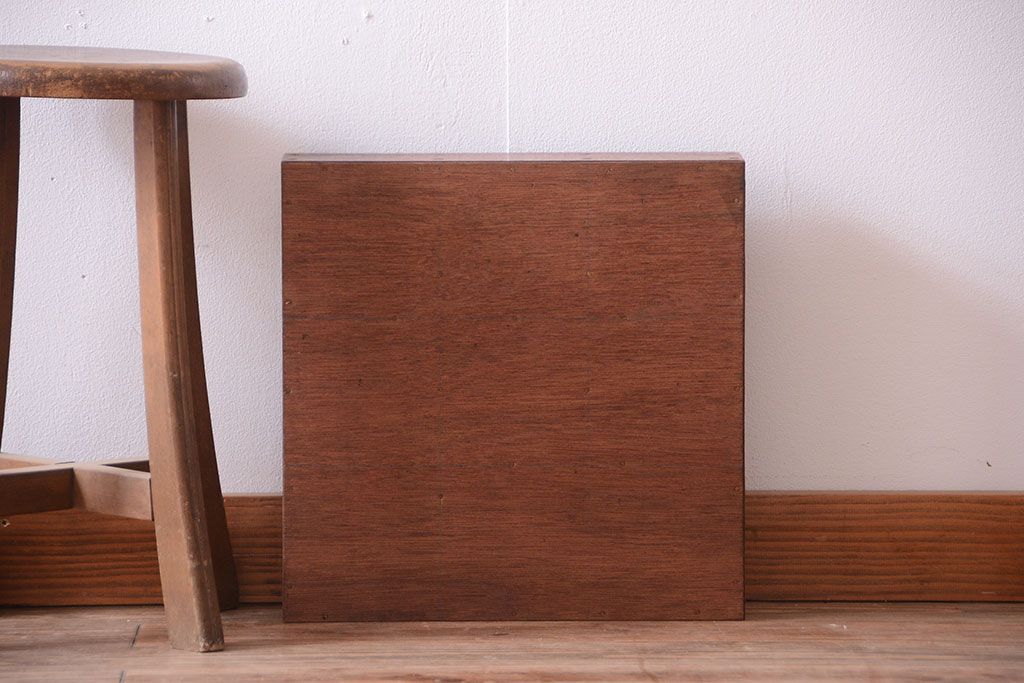 アンティーク家具　和製アンティーク　3×3　古い木製の壁掛けマス目棚(小)(2)