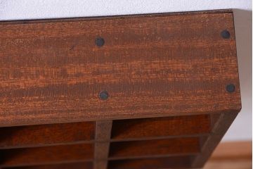 アンティーク家具　和製アンティーク　3×3　古い木製の壁掛けマス目棚(小)(3)