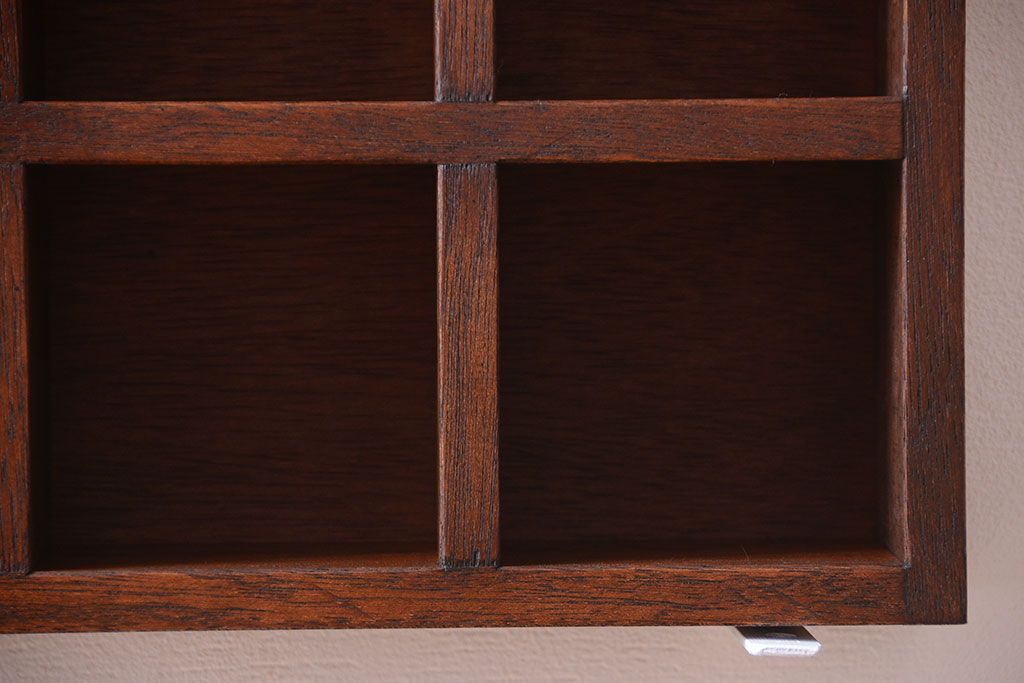 アンティーク家具　和製アンティーク　3×3　古い木製の壁掛けマス目棚(小)(3)