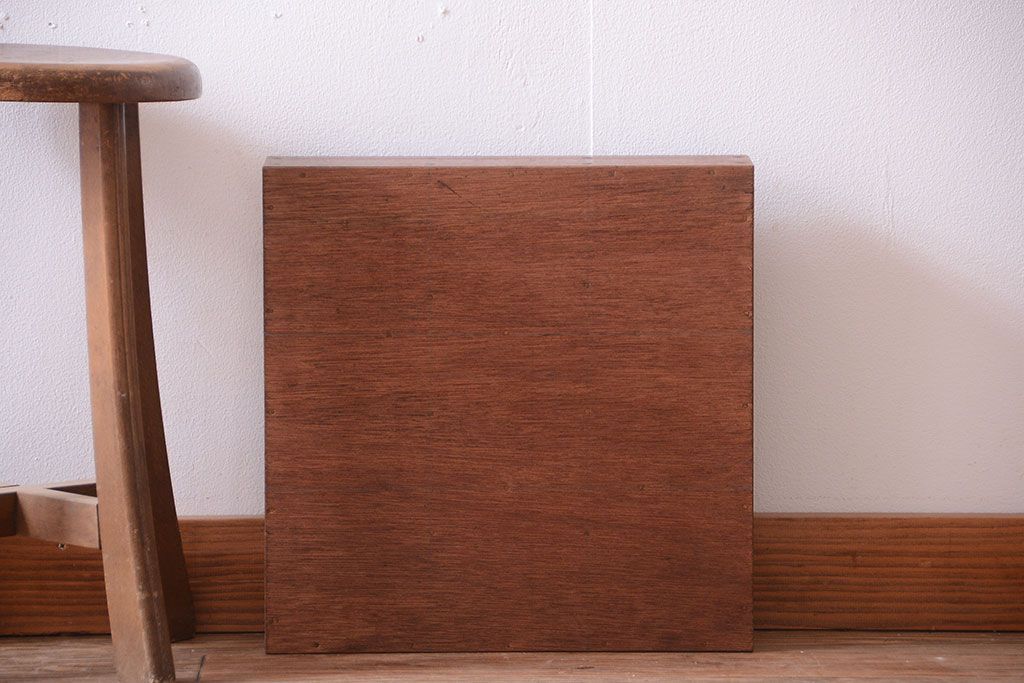 アンティーク家具　和製アンティーク　3×3　古い木製の壁掛けマス目棚(小)(3)