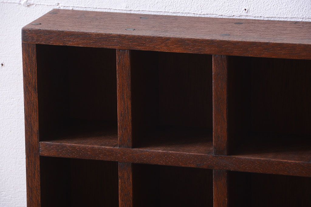 アンティーク家具　和製アンティーク　3×5　古い木製の壁掛けマス目棚(収納棚、飾り棚)(2)