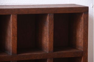 アンティーク家具　和製アンティーク　3×5　古い木製の壁掛けマス目棚(収納棚、飾り棚)(2)