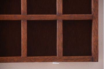 アンティーク家具　和製アンティーク　3×5　古い木製の壁掛けマス目棚(収納棚、飾り棚)(2)