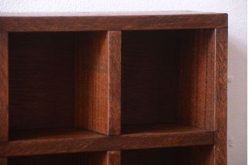 アンティーク家具　和製アンティーク　4×4　古い木製の壁掛けマス目棚(収納棚、飾り棚)(大)(1)