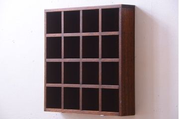 アンティーク家具　和製アンティーク　4×4　古い木製の壁掛けマス目棚(大)(2)