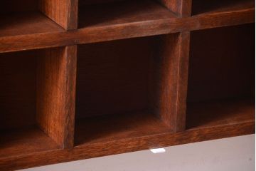 アンティーク家具　和製アンティーク　3×6　古い木製の壁掛けマス目棚