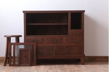 アンティーク家具　和製アンティーク　脚付き!前面欅材のモールガラス引き戸収納棚(サイドボード)