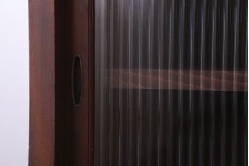 アンティーク家具　和製アンティーク　脚付き!前面欅材のモールガラス引き戸収納棚(サイドボード)