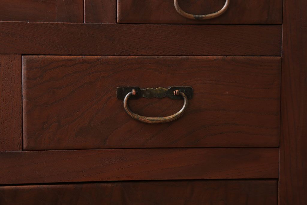 アンティーク家具　和製アンティーク　脚付き!前面欅材のモールガラス引き戸収納棚(サイドボード)