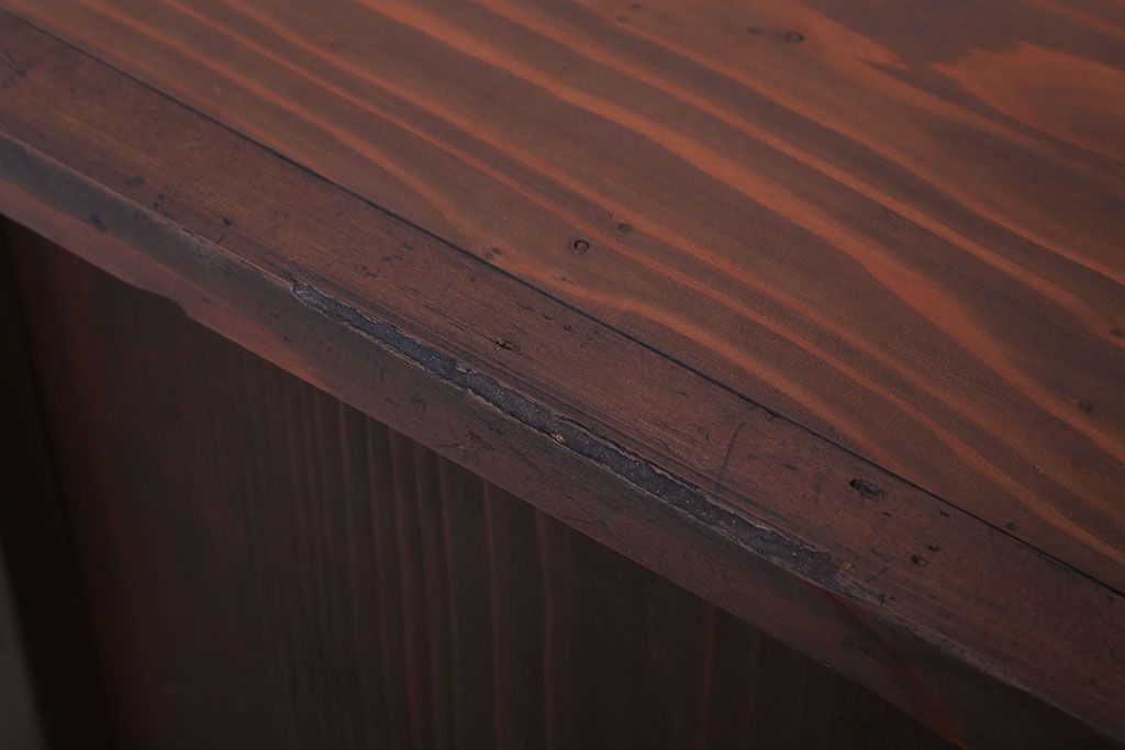 アンティーク家具　和製アンティーク　脚付き!前面欅材のモールガラス引き戸収納棚(サイドボード)(2)