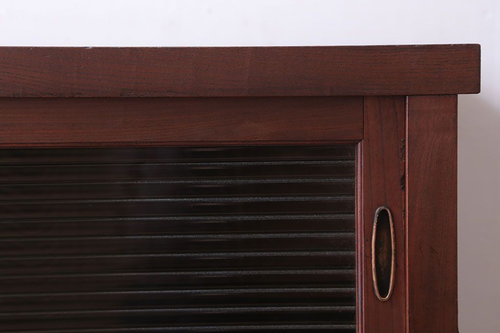 アンティーク家具　和製アンティーク　脚付き!前面欅材のモールガラス引き戸収納棚(サイドボード)(2)