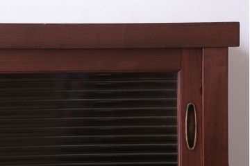 アンティーク家具　和製アンティーク　脚付き!前面欅材のモールガラス引き戸収納棚(サイドボード)(2)
