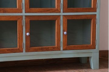 アンティーク家具　アンティークペイント　脚付き!ガラス扉付きマス目棚