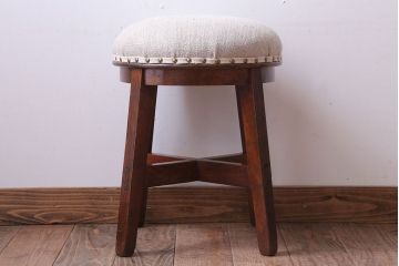 アンティーク家具　和製アンティーク　古いブナ材の小さなクッション座面丸スツール