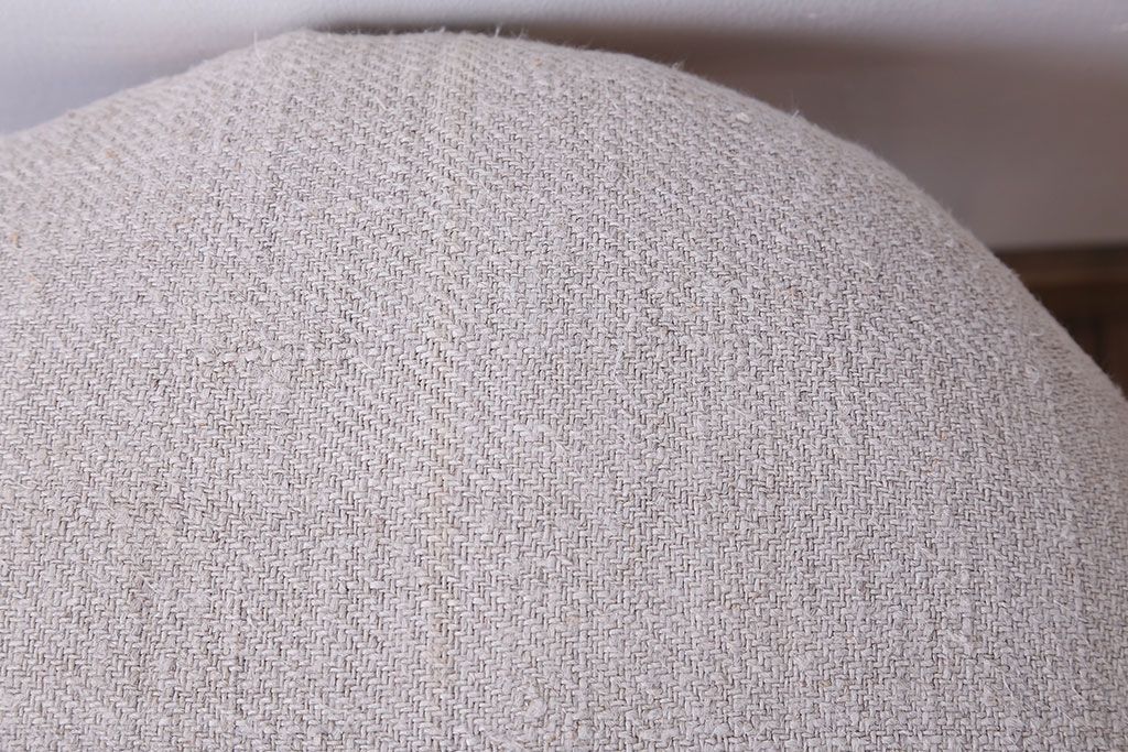 アンティーク家具　和製アンティーク　古いブナ材の小さなクッション座面丸スツール