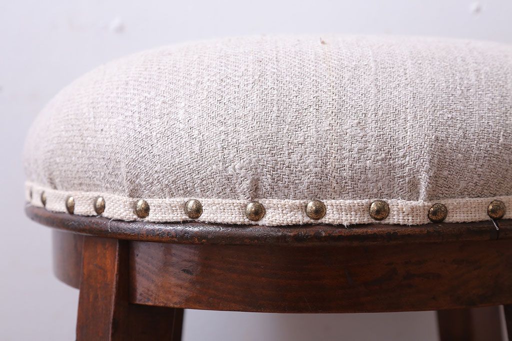 アンティーク家具　和製アンティーク　古いブナ材の小さなクッション座面丸スツール